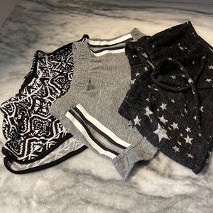 So Nikki toddler girls fashion shorts size 4T.  3 for $25